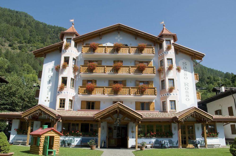 Hotel Sasso Rosso Commezzadura Exteriér fotografie